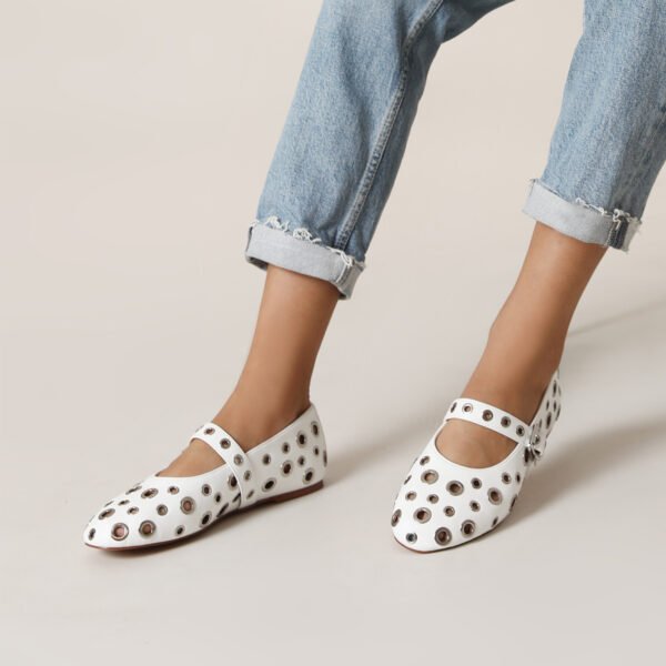 Women's Flat Sandals Hole Details Breathable Soft Soled Walking Shoes Ankle Buckle Shoes - 图片 5