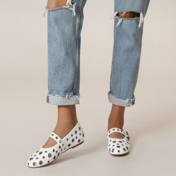 Women's Flat Sandals Hole Details Breathable Soft Soled Walking Shoes Ankle Buckle Shoes - 图片 4