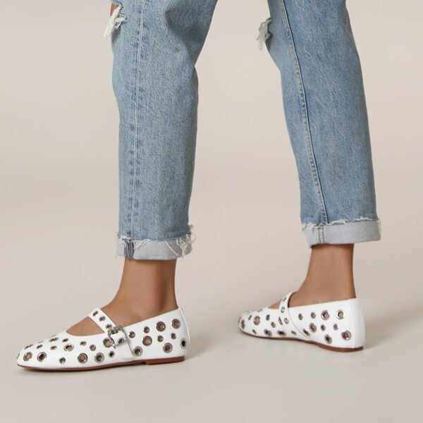 Women's Flat Sandals Hole Details Breathable Soft Soled Walking Shoes Ankle Buckle Shoes - 图片 2
