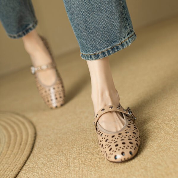 Ladies' Solid Color Fashionable Flat Shoes Ankle Buckle Hollow Ballet Shoes Breathable Square Toe Formal Shoes - 图片 8